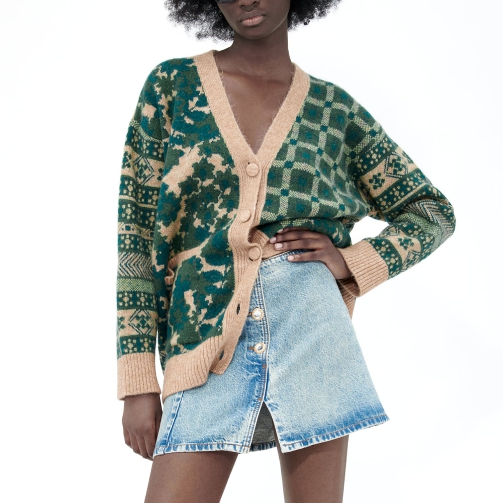 Zara | Jaquiard Knit Button Cardigan | Size Small